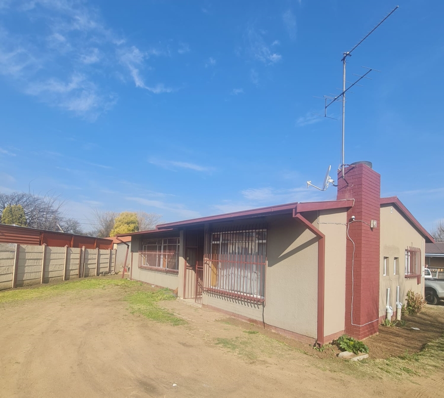 7 Bedroom Property for Sale in Sasolburg Ext 1 Free State